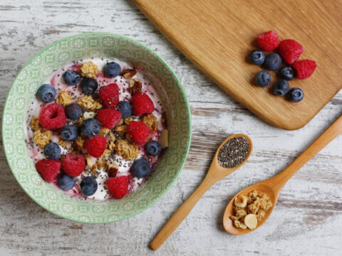 Proprietà e benefici dello yogurt: li conosci tutti?