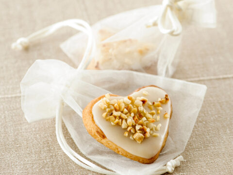 Biscotti a forma di cuore glassati