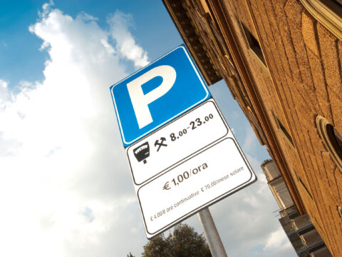Parcheggio: come risparmiare soldi e tempo