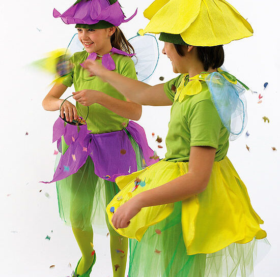 Costumi per Carnevale fai da te: bambine in fiore