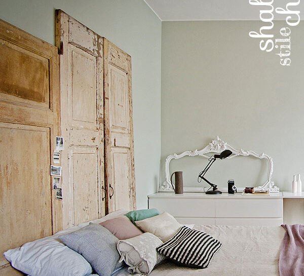 Grigio verde nella camera shabby chic