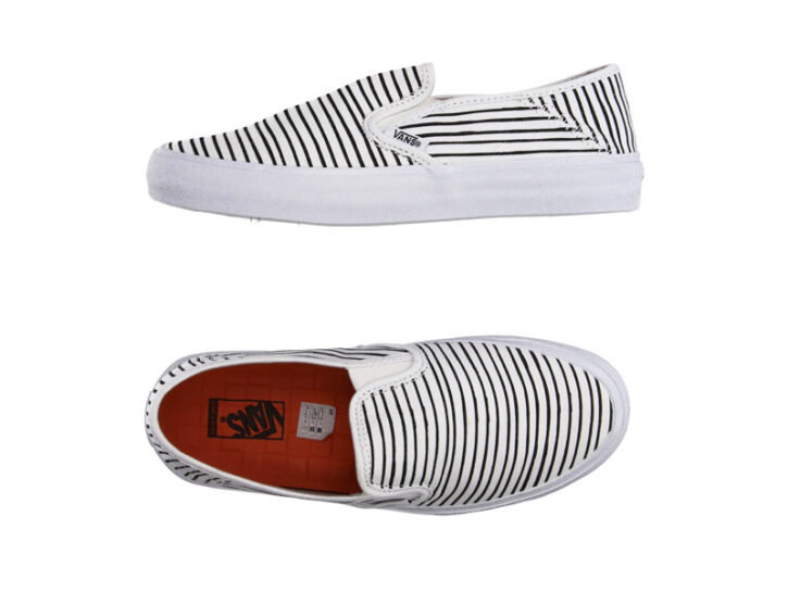 vans slip on pitonate
