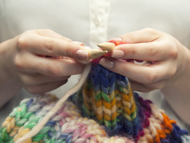 Il lavoro a maglia è “yoga per la mente”