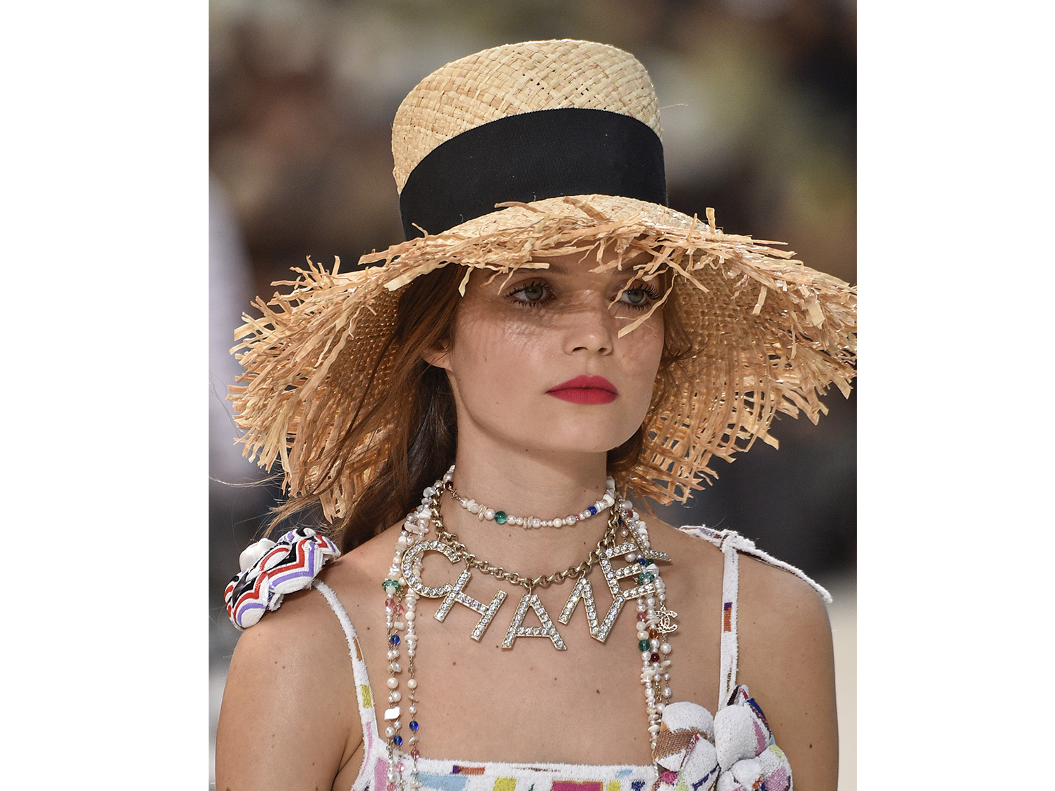 Practical Achievement hand over Collane grandi particolari: i modelli maxi per la primavera estate 2019 - Donna Moderna Practical Achievement hand over Collane grandi particolari: i modelli maxi per la primavera estate 2019 - Donna Moderna