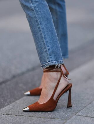 Come pulire le scarpe scamosciate
