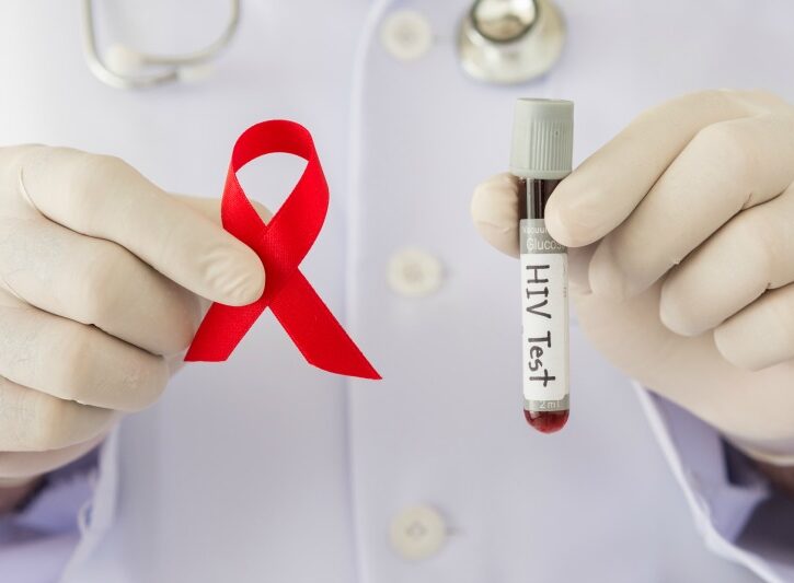 Hiv: è ora di fare il test della saliva (facile e gratuito)