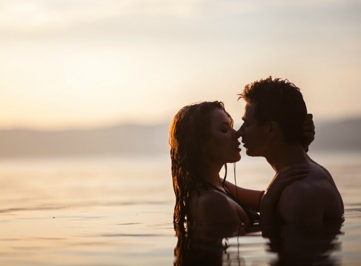 Fare l'amore in acqua: istruzioni per l'uso