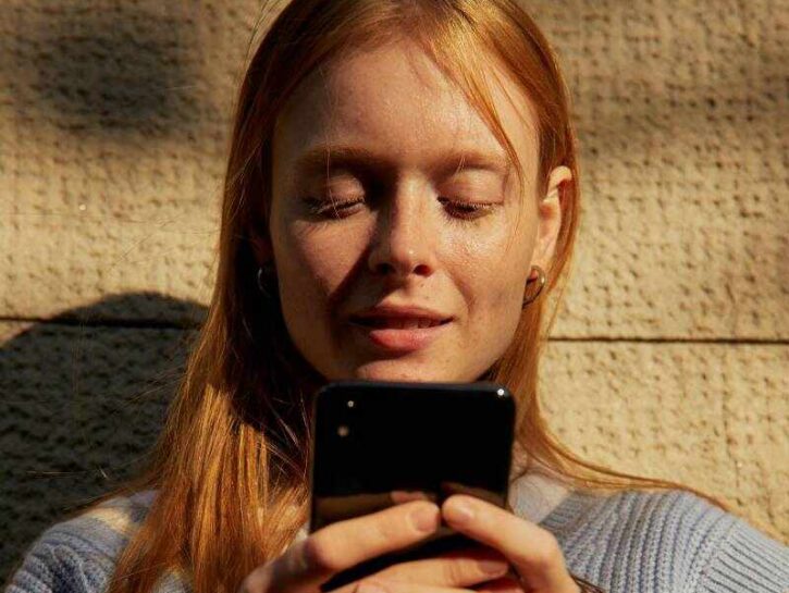 La guida pratica per flirtare su WhatsApp