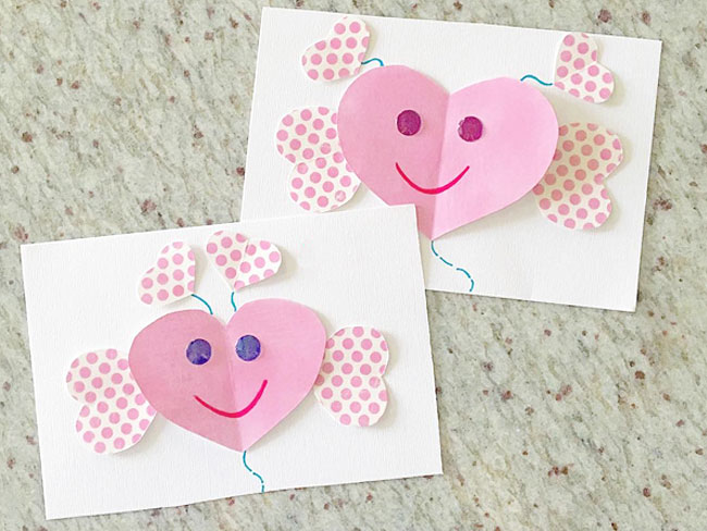 Biglietto con il cuore pop up