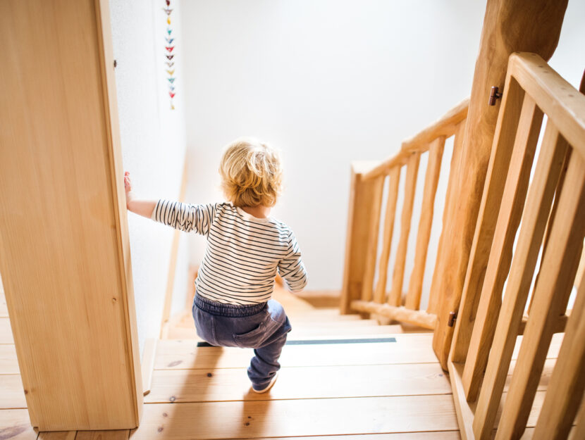 Come rendere le scale a prova di bambino