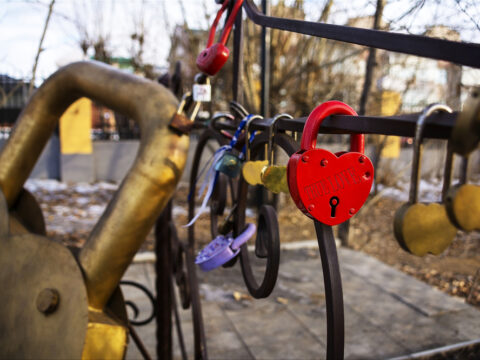 Addio all'obbligo di fedeltà nel matrimonio