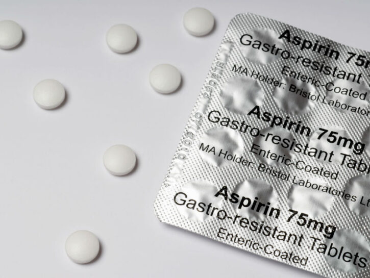 Cerotti e qualche farmaco, per le piccole emergenze