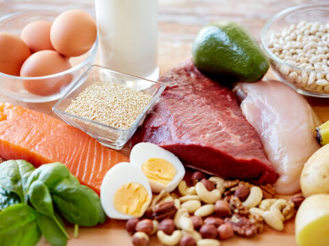 8 alimenti che contengono più proteine delle uova