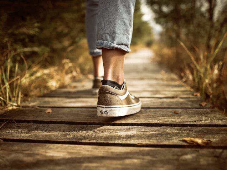 Scarpe in camoscio rovinate? Ecco come farle tornare perfette!