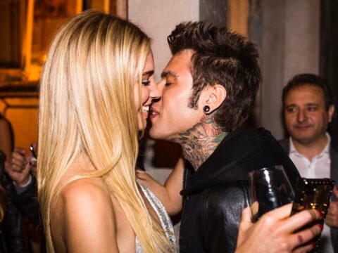 Chiara Ferragni e Fedez si sposano, proposta di matrimonio al concerto