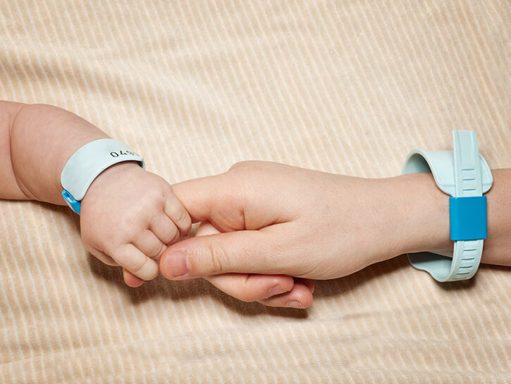 Taglio cesareo: le ripercussioni psicologiche sulla mamma