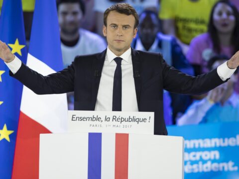 Chi è Emmanuel Macron, l’idolo della politica francese