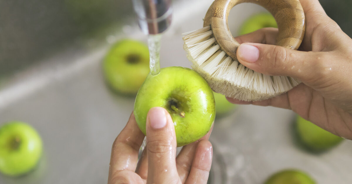 Come lavare frutta e verdura con bicarbonato e aceto Donna Moderna