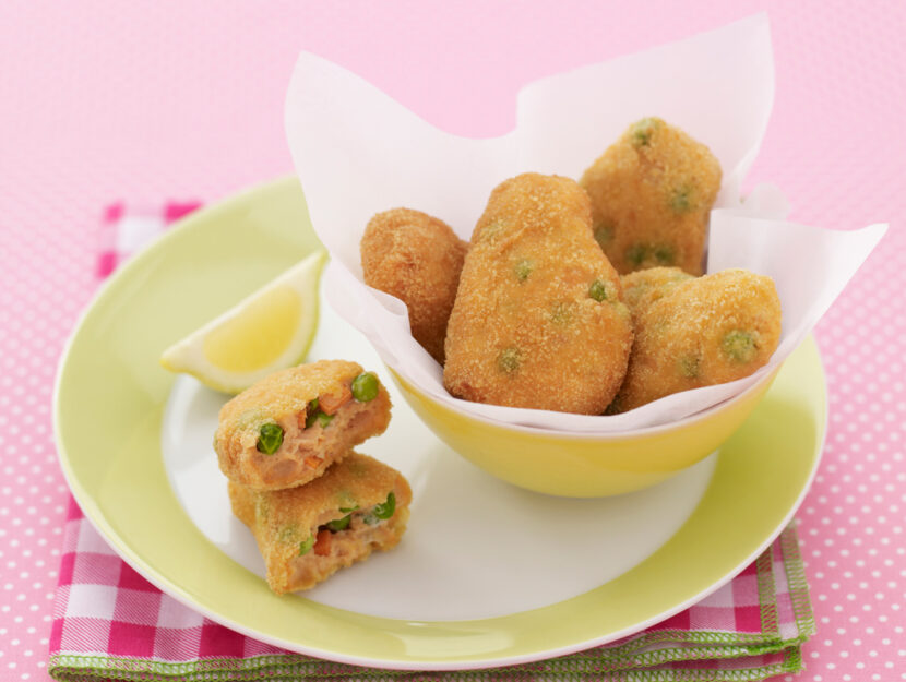 Polpette di salmone e verdure stile nuggets