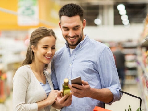 10 alimenti che non possono mancare nel carrello della spesa