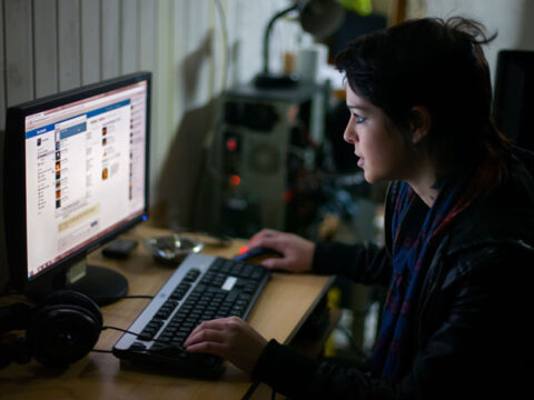 Blue Whale spiegato da una teenager