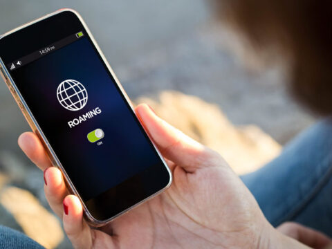 Come telefonare all'estero senza il roaming