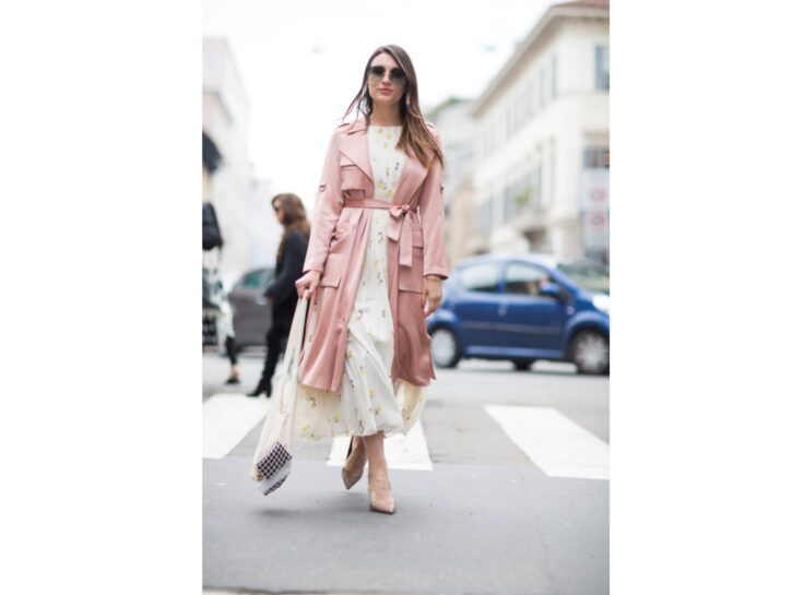 Vestiti lunghi su ragazze basse: quali scegliere per sembrare più alte -  Donna Moderna