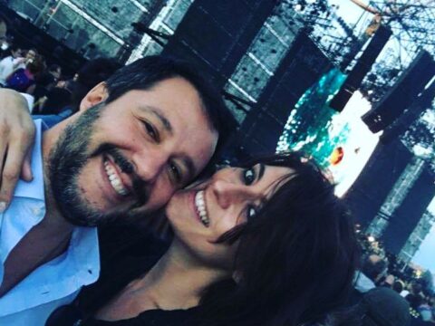 Il caso Salvini-Isoardi infiamma il web. Renzi e Mentana solidali contro i tweet impietosi