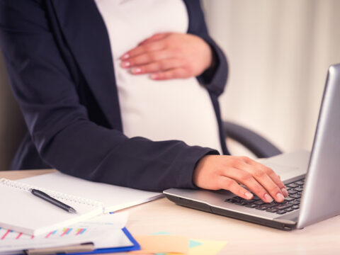 Gravidanza e maternità: il congedo dal lavoro
