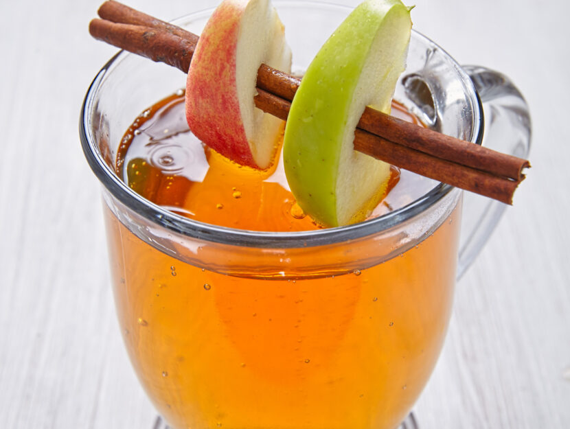 Tisana alla mela e gelsomino - Credits: Shutterstock