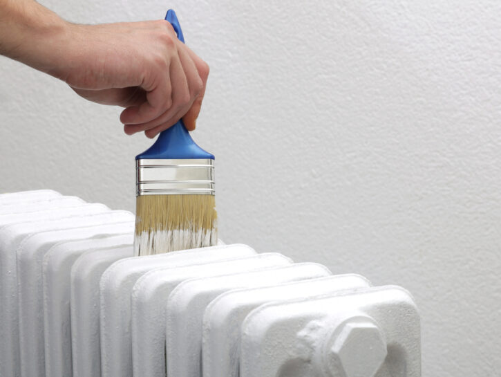 Come verniciare un termosifone arrugginito