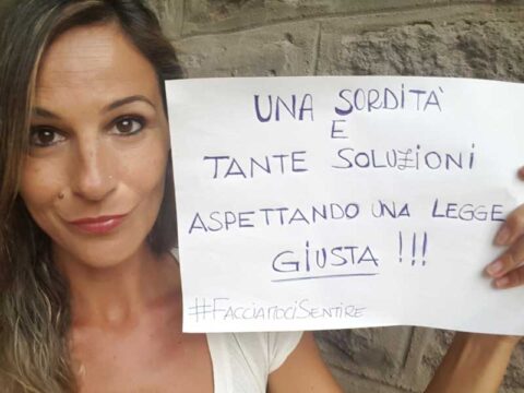 Siamo sordi, #FacciamociSentire!