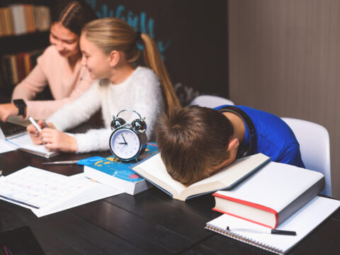 Le scuole italiane senza compiti a casa