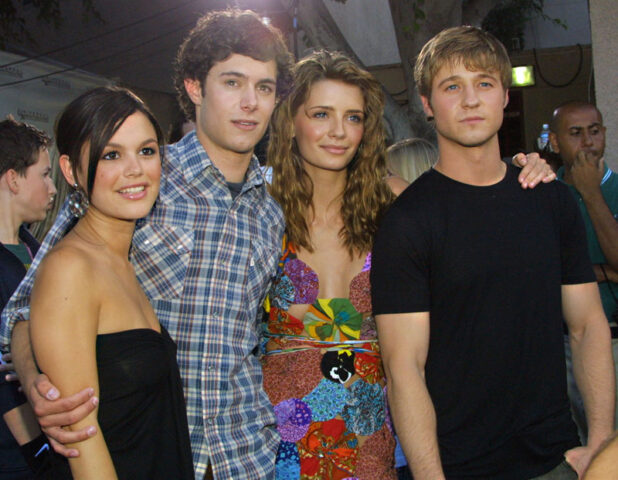 Rachel Bilson con i compagni di viaggio di The O.C., Adrian Brody, con cui ha avuto in passato una l