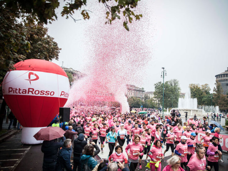 PittaRosso Pink Parade: Milano si colora di rosa per la ricerca contro il cancro