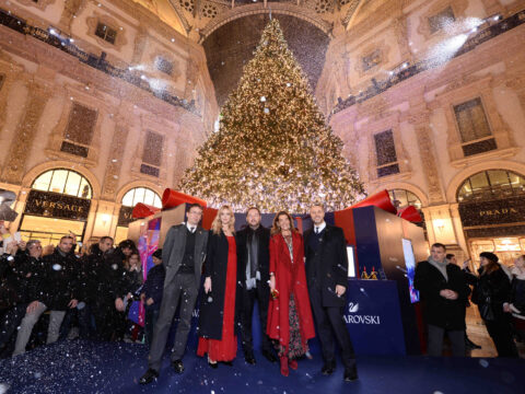 Swarovski accende il Natale a Milano