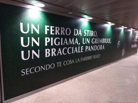 Io, l'ananas e la pubblicità di Pandora