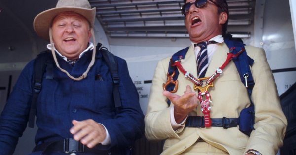 Anche Questo Natale Se Lo Semo Levato.Ci Fanno Ancora Ridere I Cinepanettoni Donnamoderna