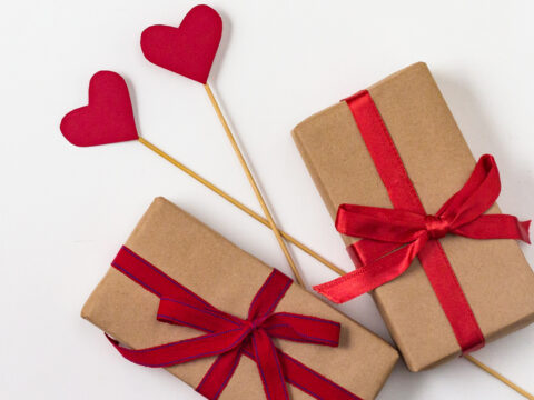 San Valentino 2019: i regali di coppia più belli e glam per dirsi “ti amo”