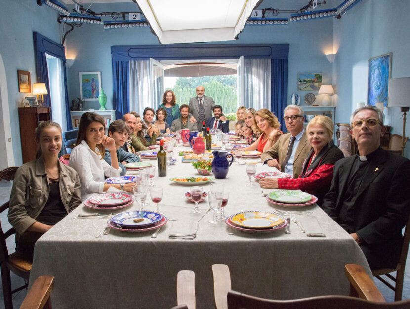 Una scena di "A casa tutti bene", il nuovo film di Gabriele Muccino al cinema dal 14 febbraio