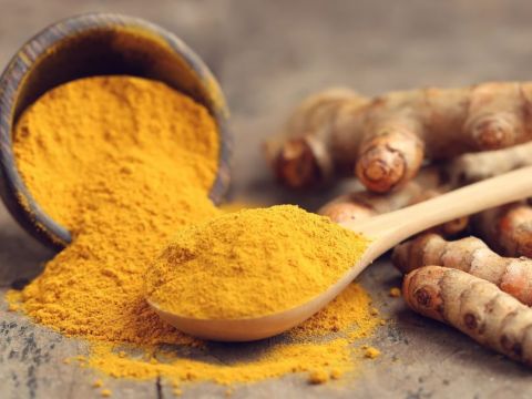 Cos'è e come si usa la curcuma