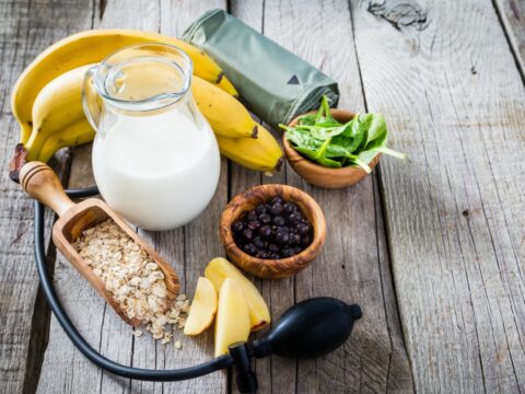 Come abbassare la pressione senza farmaci