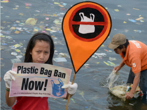 Perché bisogna ridurre l'uso della plastica