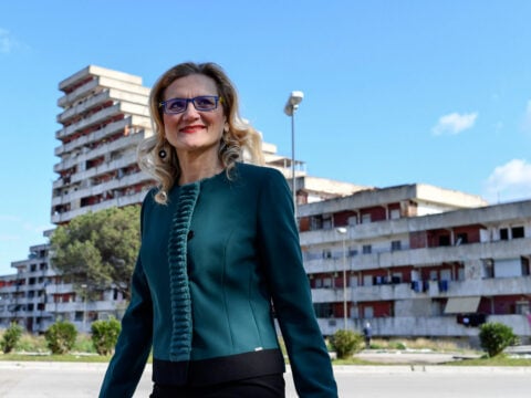 Lucia Vollaro: a scuola con i ragazzi di Scampia