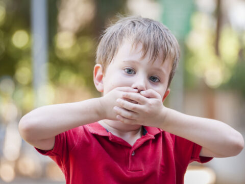 Bullismo, quando la causa è la balbuzie