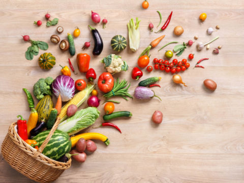 Frutta e verdura: quale scegliere per mangiare sano e rimettersi in forma