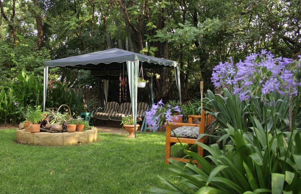 Come arredare il giardino con gazebo