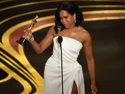 Perché l'abito bianco vince sempre l'Oscar