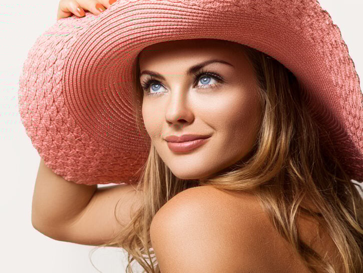 Come truccarsi durante l'estate per un look a lunga tenuta