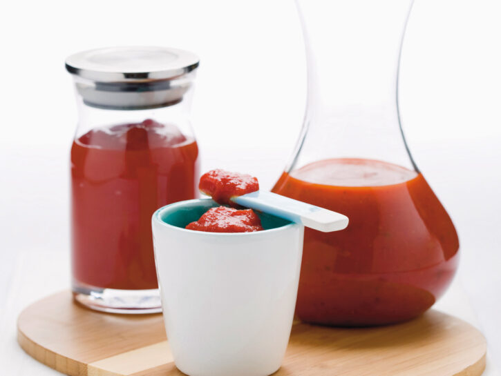 http://ricette.donnamoderna.com/tomato-ketchup-fatto-in-casa